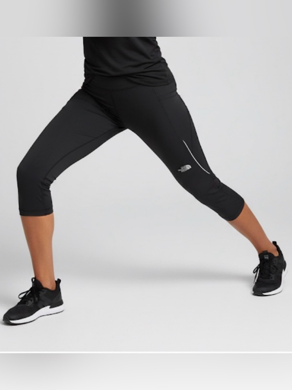 The North Face Black Capri Leggings with Reflective Trim (XS)